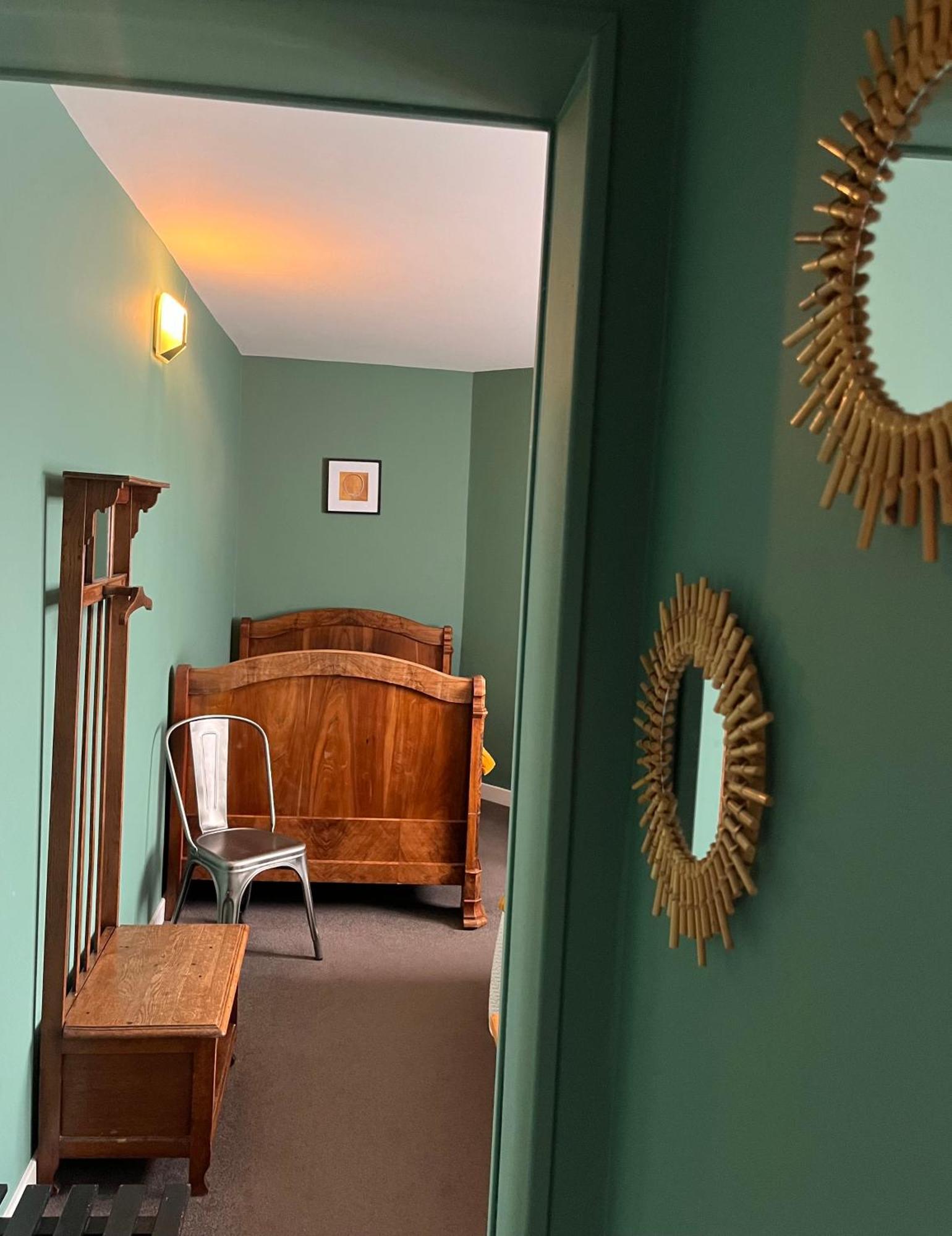 Le Temeraire Hotel Charolles Bagian luar foto